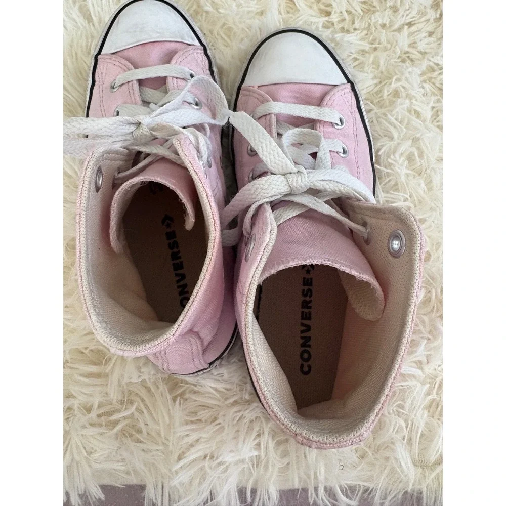 Converse Chuck Taylor All Star‎ High Top Pink Canvas Sneakers Youth Size 2